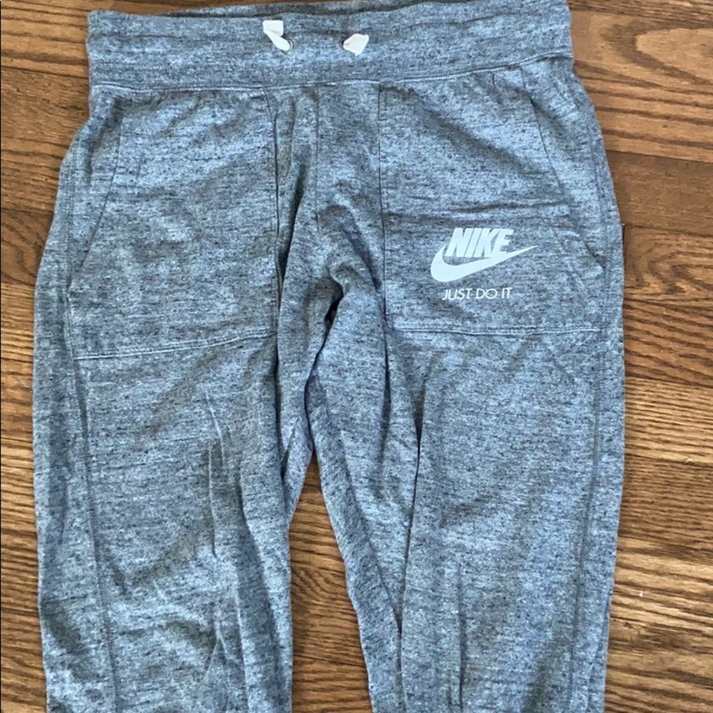 Nike joggers